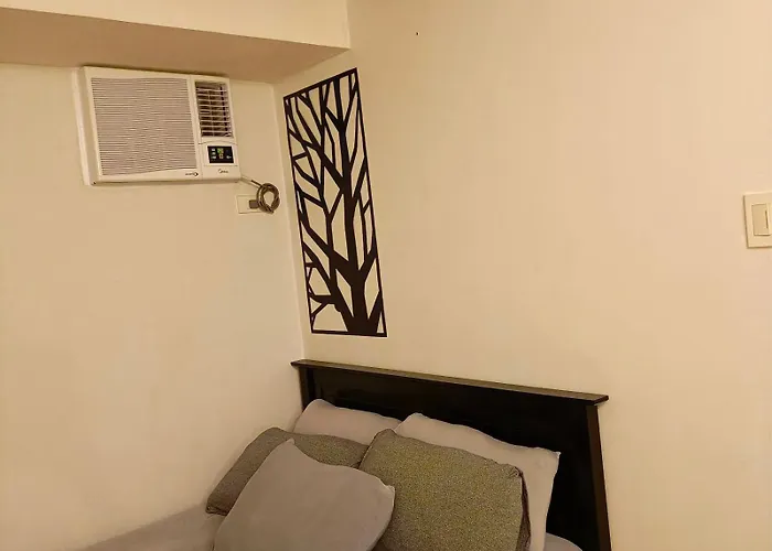 Save Bed & Breakfast Manila